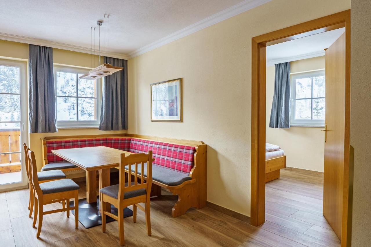 Hubertus Alpine Living Aparthotel Obertauern Bagian luar foto