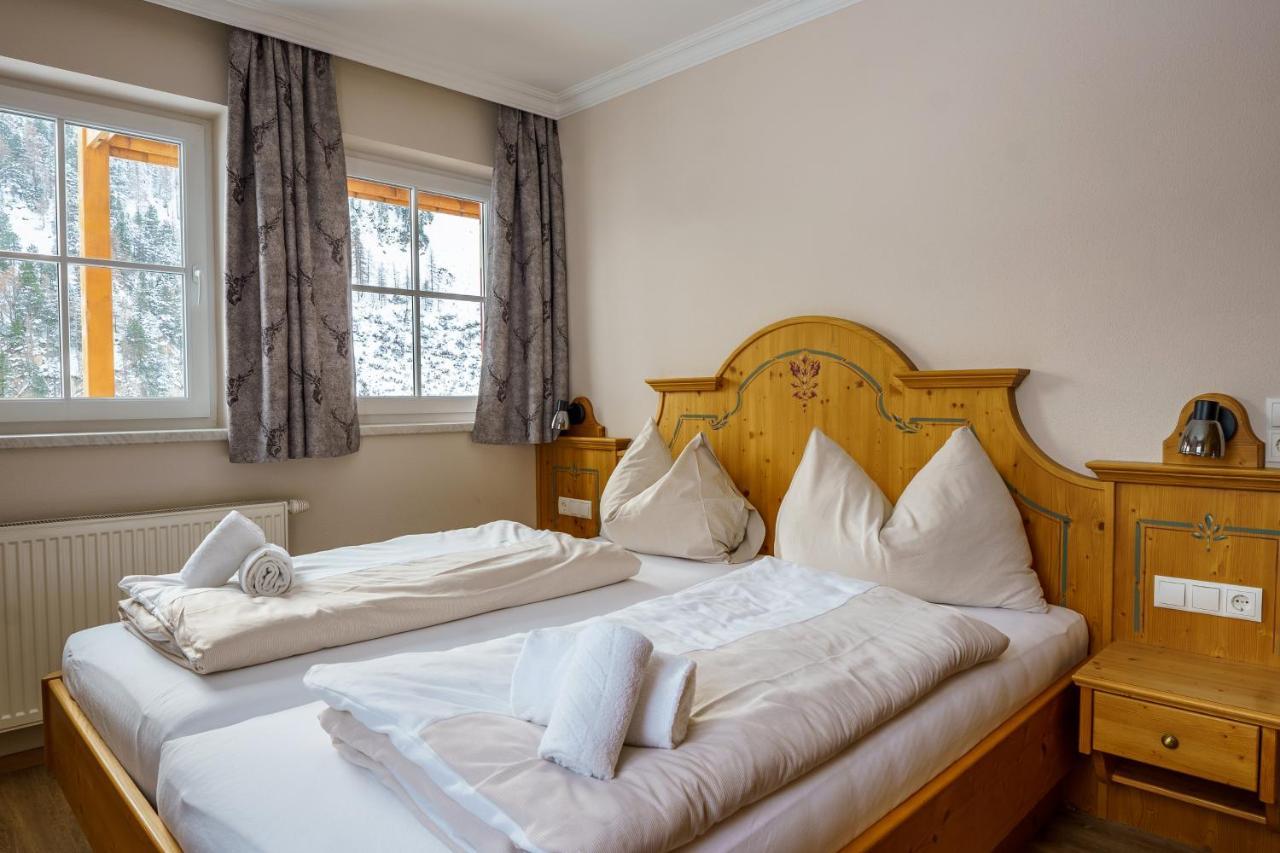 Hubertus Alpine Living Aparthotel Obertauern Bagian luar foto